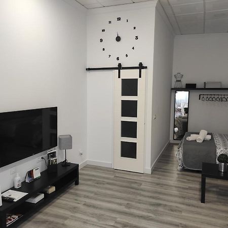 Apartamento Turistico Lyra Baena Buitenkant foto